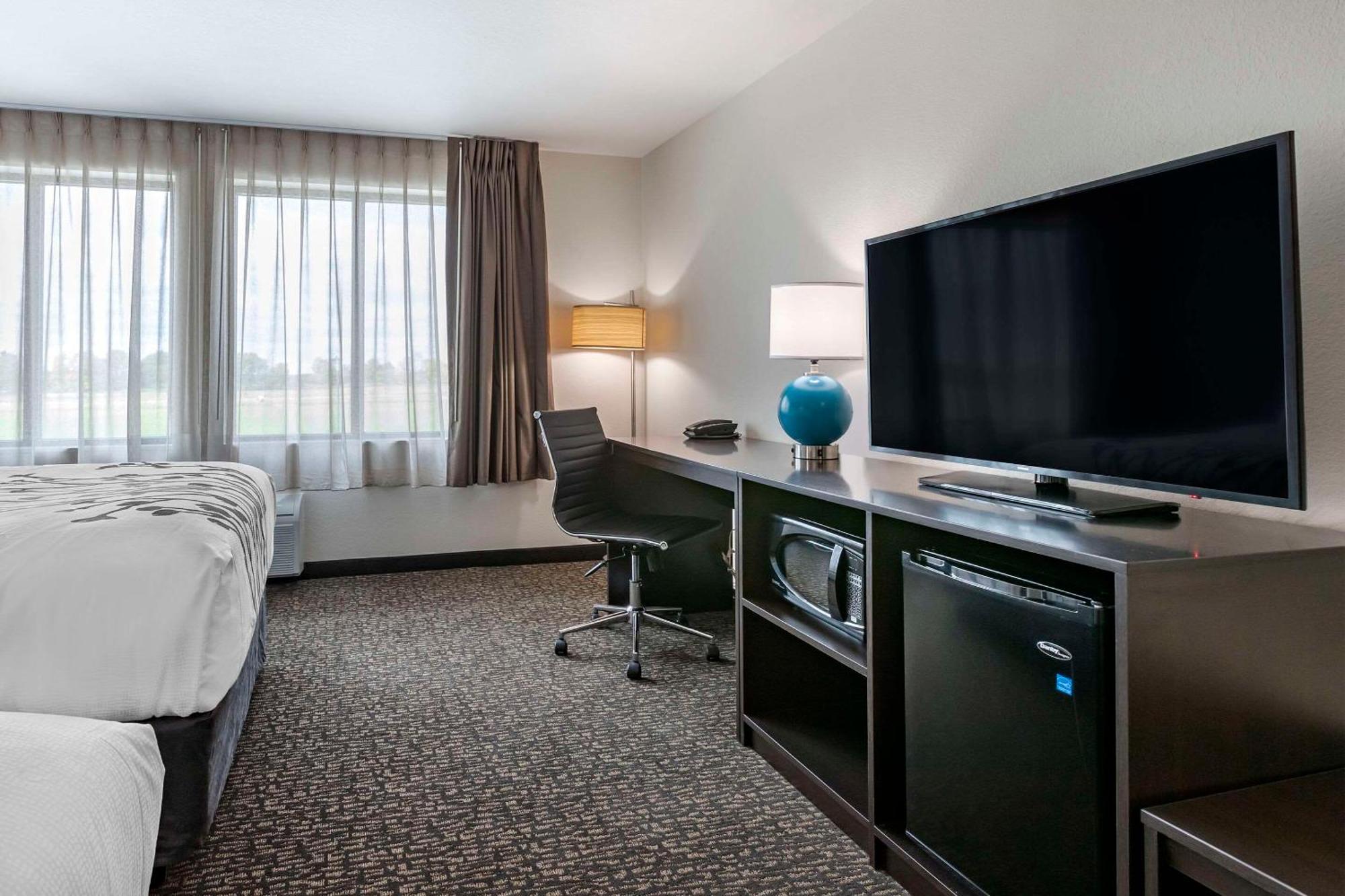 Sleep Inn & Suites Milwaukee-Franklin Franklin  Dış mekan fotoğraf